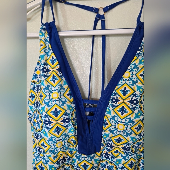 Nicole Miller Studio Blue And Yellow One Piece Swimsuit Size 12 - Picture 6 of 7